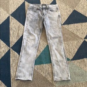 Gray spotted jeans